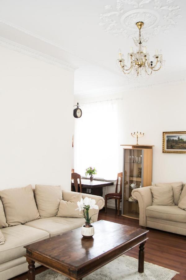 Vintage Style Spacious Apartment Klaipeda Exterior photo
